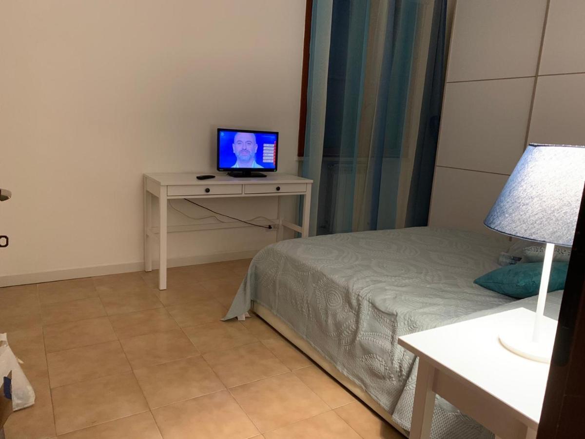 Апартаменты Vicinissima Ospedale Cisanello Casa Francesca Пиза Экстерьер фото